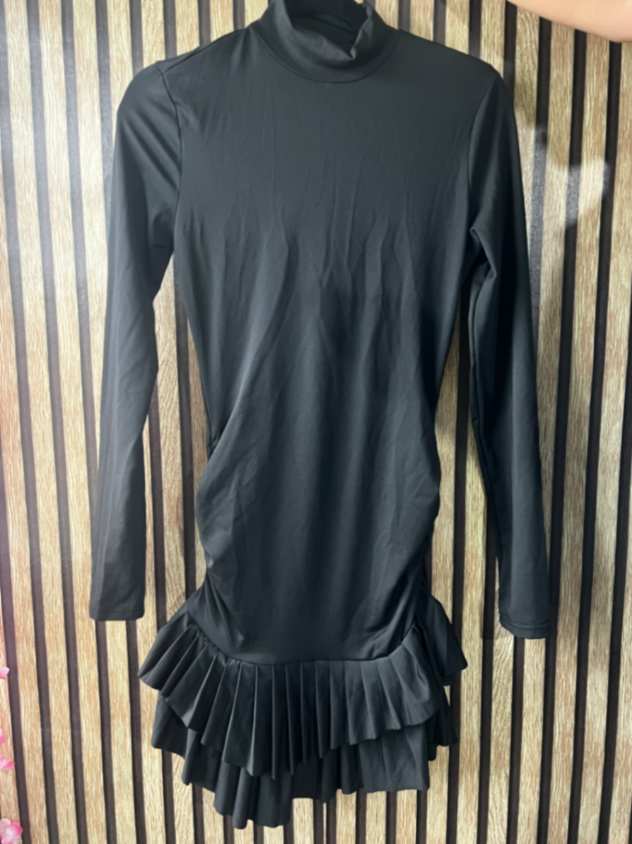 VESTIDO MANGA LARGA COLOR NEGRO